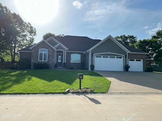 401 Dogwood Trails Loop, Carl Junction, MO 64834