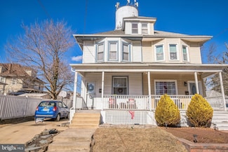 911 Gaunt St, Gloucester City, NJ 08030