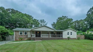 5014 Shoreline Dr, Greensboro, NC 27410