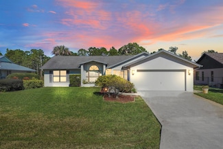 173 SW Whitmore Dr, Port Saint Lucie, FL 34984