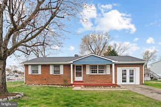 4501 Kingston Rd, Woodbridge, VA 22193