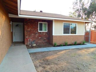 26913 Cypress St, Highland, CA 92346