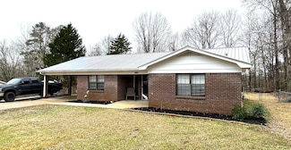 369 Pineridge Dr, Pontotoc, MS 38863