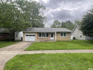 511 N Springer St, Carbondale, IL 62901