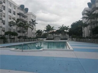 492 NW 165th Street Rd Unit C-512, Miami, FL 33169