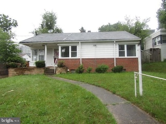 1467 Roxanna Rd NW, Washington, DC 20012