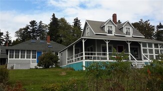 12-13 Bustins Island, Freeport, ME 04032