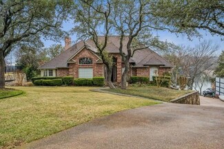 49 Harbour Point Cir, Fort Worth, TX 76179