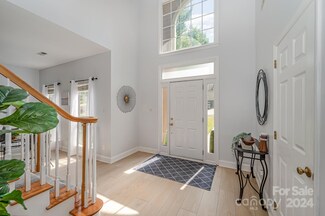 3201 Arbor Pointe Dr, Charlotte, NC 28210