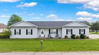 164 Clubhouse Dr, Evans, WV 25241