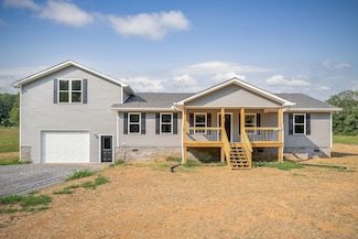 420 Salt Lick Creek Rd, Pleasant Shade, TN 37145