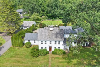 137 Rockwell Rd, Bethel, CT 06801
