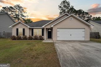105 Mustang Dr, Guyton, GA 31312