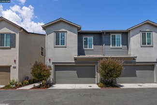 28 Springbrook Ln, Pittsburg, CA 94565