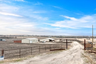 1889 County Road 487, Taylor, TX 76574