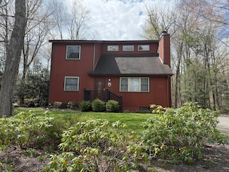 343 Echo Lake Rd, Tobyhanna, PA 18466
