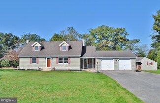 11956 High Point Rd, Felton, PA 17322