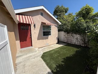 7838 Sancola Ave, Los Angeles, CA 91352