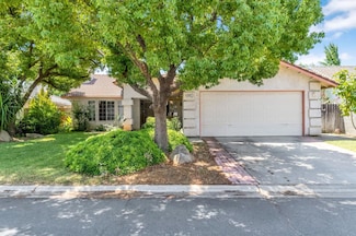 2687 Fowler Ave, Clovis, CA 93611