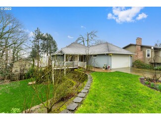 4203 Riverview Dr, West Linn, OR 97068