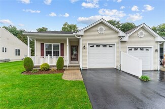 1285 Hartford Ave Unit 19, Johnston, RI 02919