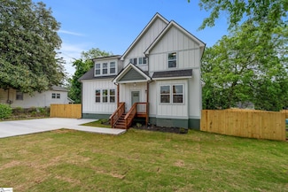 16 6th St, Greenville, SC 29611