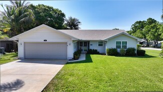 706 24th Square, Vero Beach, FL 32962