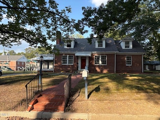 1302 Gold St N, Wilson, NC 27893