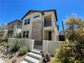 393 Sawbuck, Irvine, CA 92618