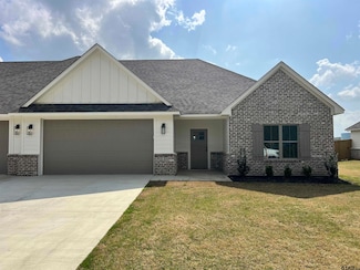 10681 County Road 152 W, Bullard, TX 75757