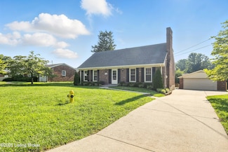 6505 Ridge Cliff Rd, Louisville, KY 40228