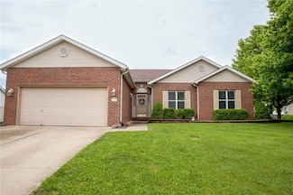 2745 Lake Lucerne Dr, Belleville, IL 62221