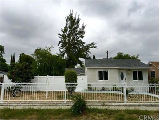 11128 Virginia Ave, Lynwood, CA 90262