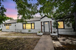 1511 S High St, Brady, TX 76825