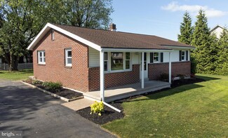 163 Cooper Rd, Hummelstown, PA 17036