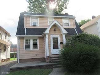1071 Quilliams Rd, Cleveland, OH 44121