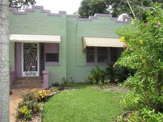 11638 NE 7th Ave, Biscayne Park, FL 33161