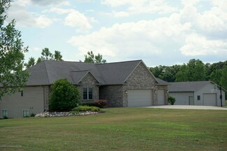 6415 Red Fox, Perry, MI 48872