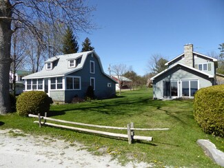 4265 W Shore Rd, Isle La Motte, VT 05463