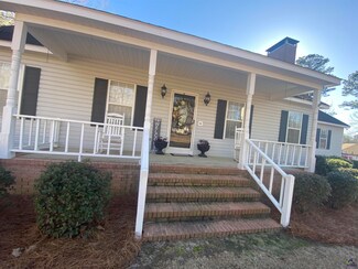 176 Paula Dr, Cochran, GA 31014