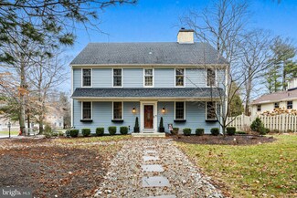 2 Partridge Ln, Cherry Hill, NJ 08003