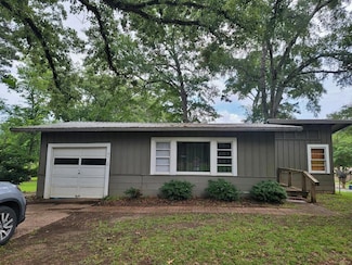 418 Robbins Dr, Natchitoches, LA 71457