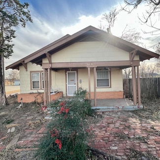 2115 E Randolph Ave, Enid, OK 73701