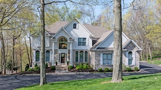 362 Bryn Du Dr, Granville, OH 43023