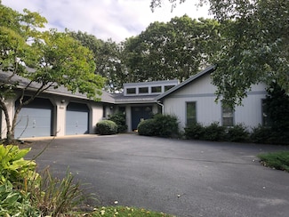 144 Birch Ln, North Falmouth, MA 02556