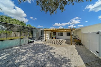 804 Church St, Nokomis, FL 34275