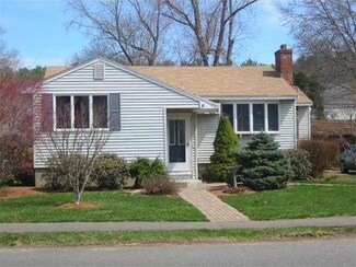 32 Parramatta Rd, Beverly, MA 01915