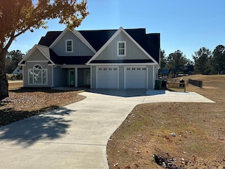 104 Aberdeen Cir, Cordele, GA 31015