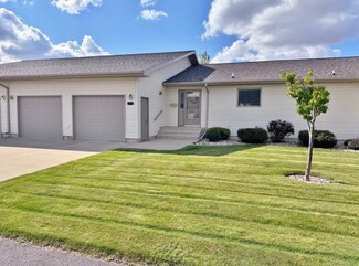625 34th Ave SW, Minot, ND 58701