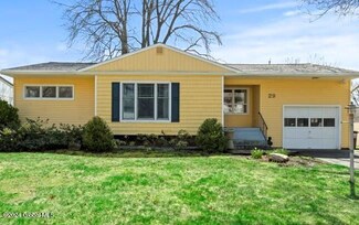 29 W Parkwood St, Albany, NY 12203
